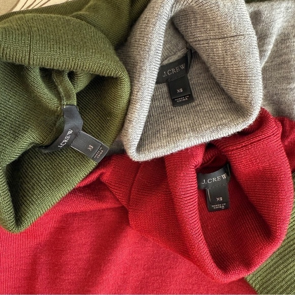 J. Crew Merino Wool Turtleneck Sweater with Side Slits Cherry Red XS - Picture 8 of 8